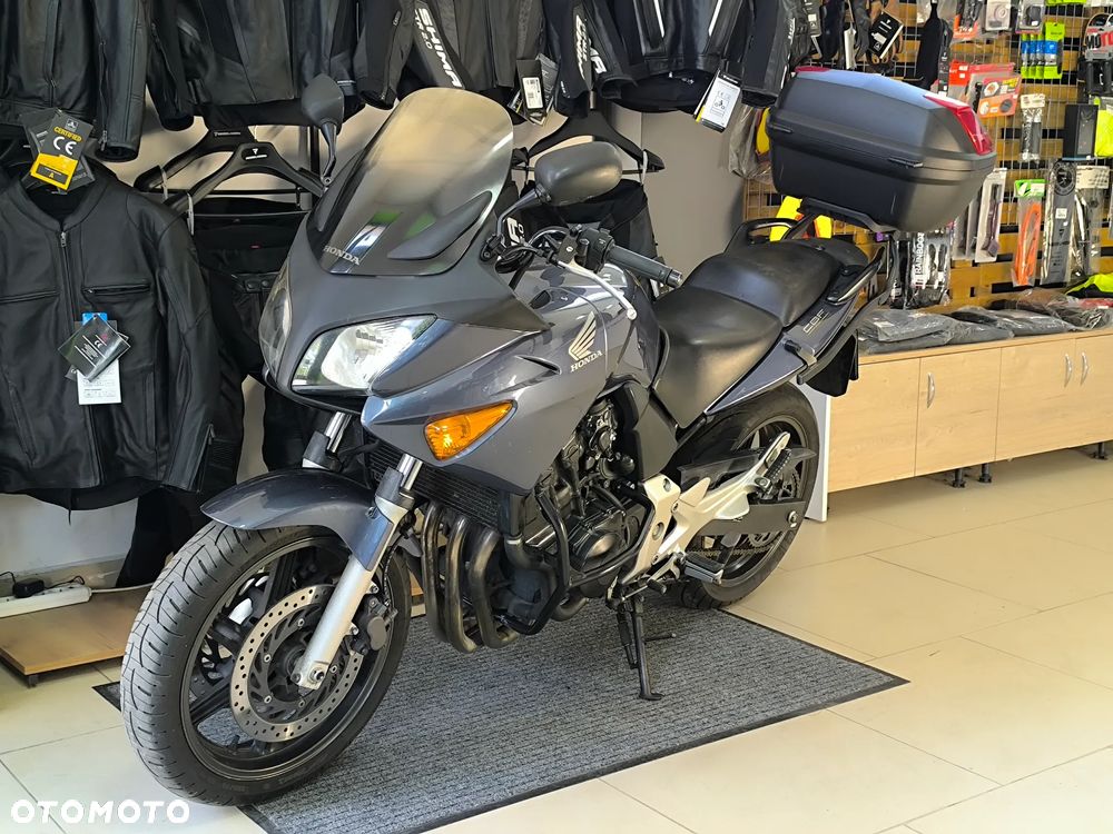 Honda CBF - 3
