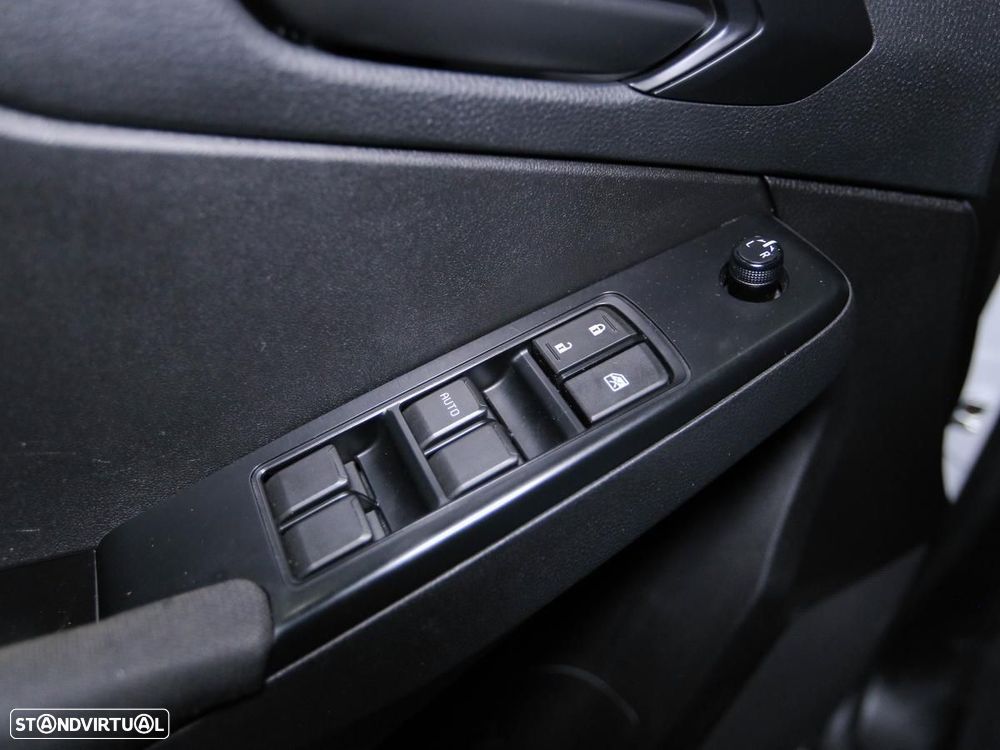 Isuzu D-Max 1.9 Ddi CD 4WD LS - 12