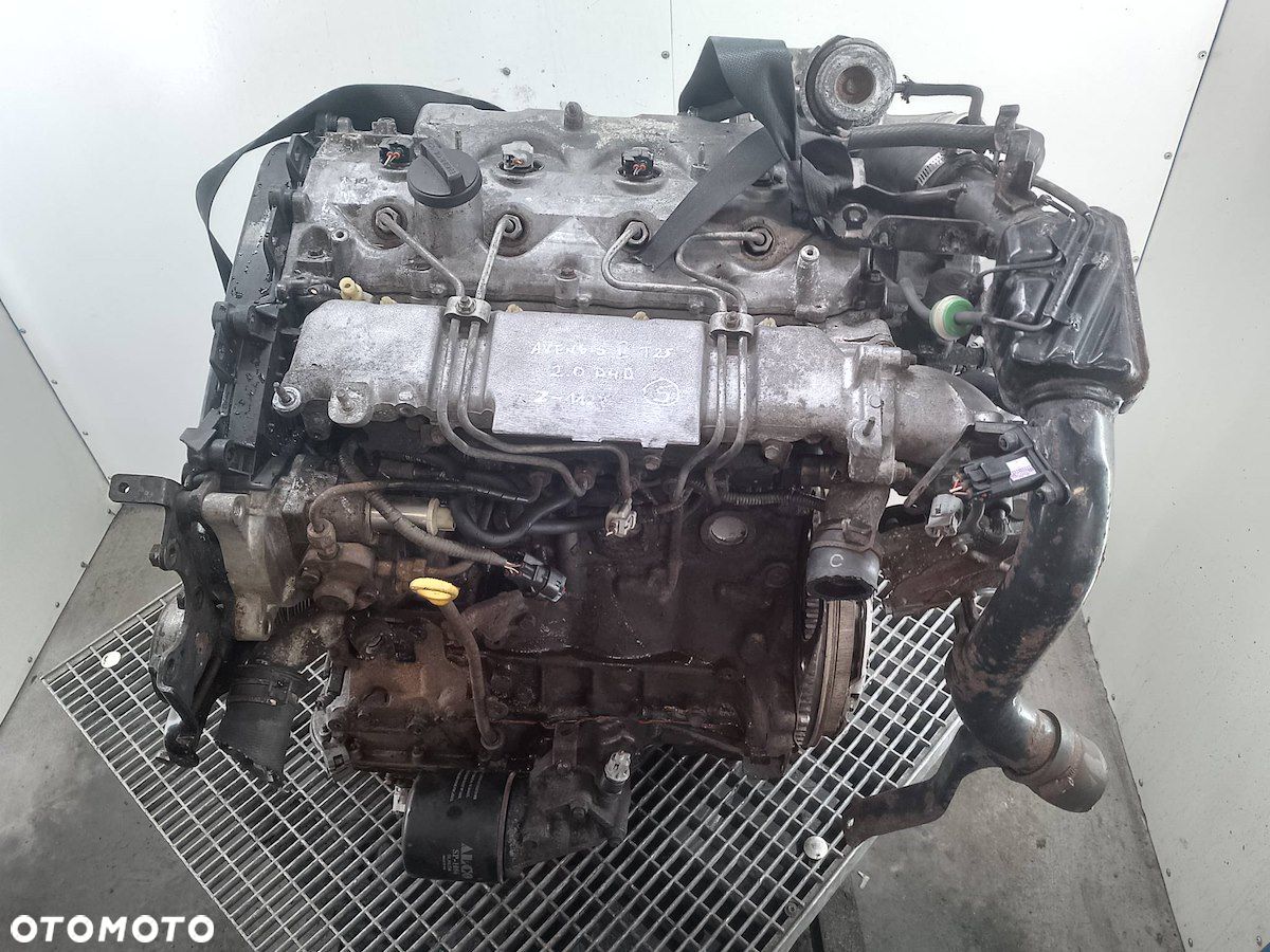 SILNIK TOYOTA AVENSIS II T25 1CDFTV 2.0 D-4D - 1