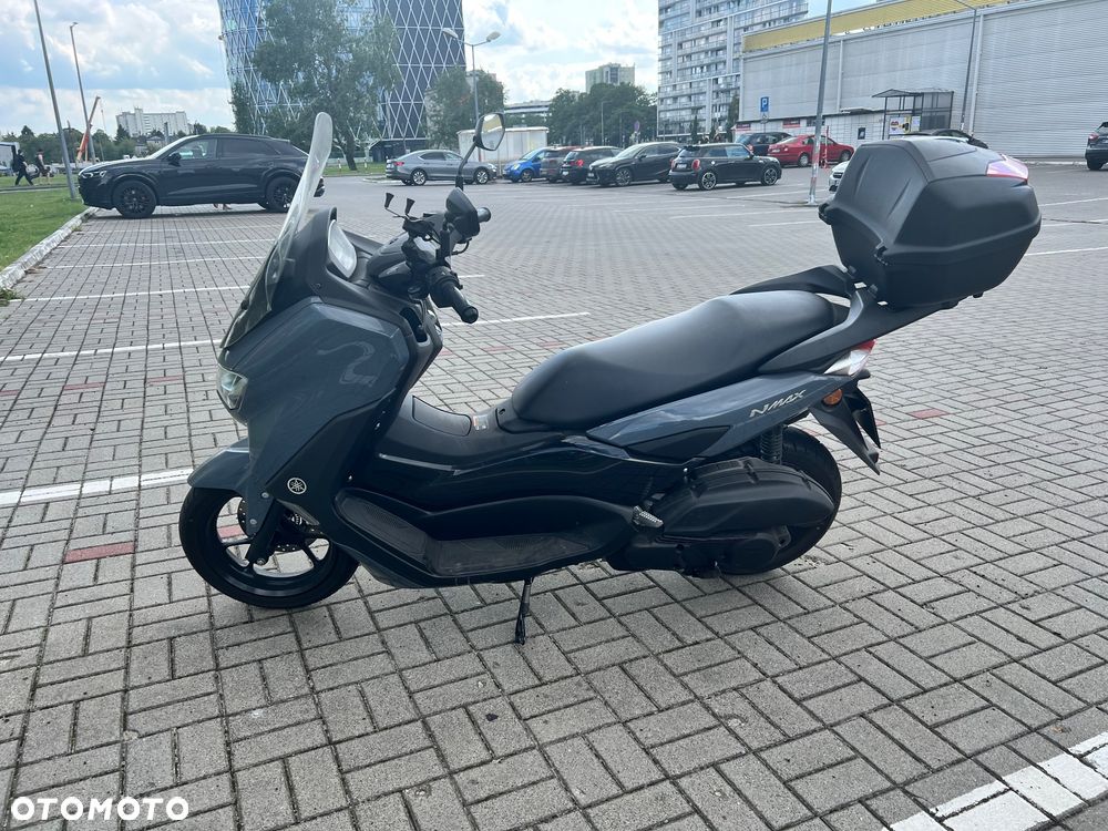 Yamaha NMAX - 1
