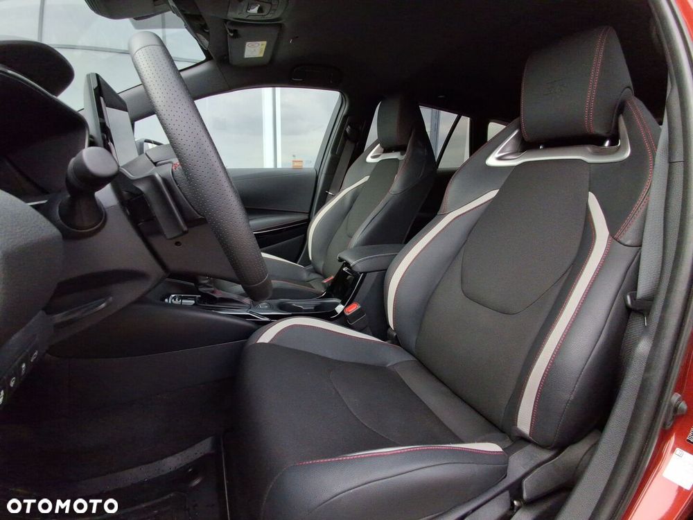 Toyota Corolla - 17