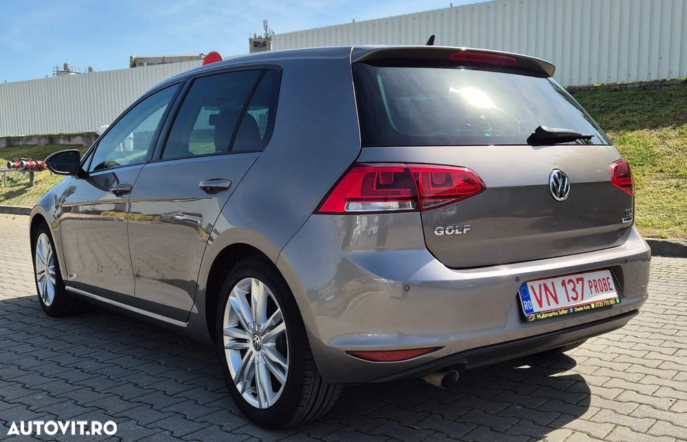 Volkswagen Golf 1.6 TDI Highline - 2