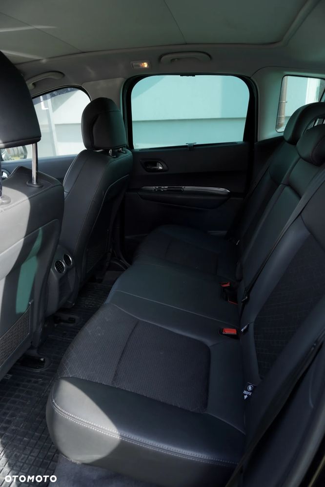 Peugeot 3008 - 11