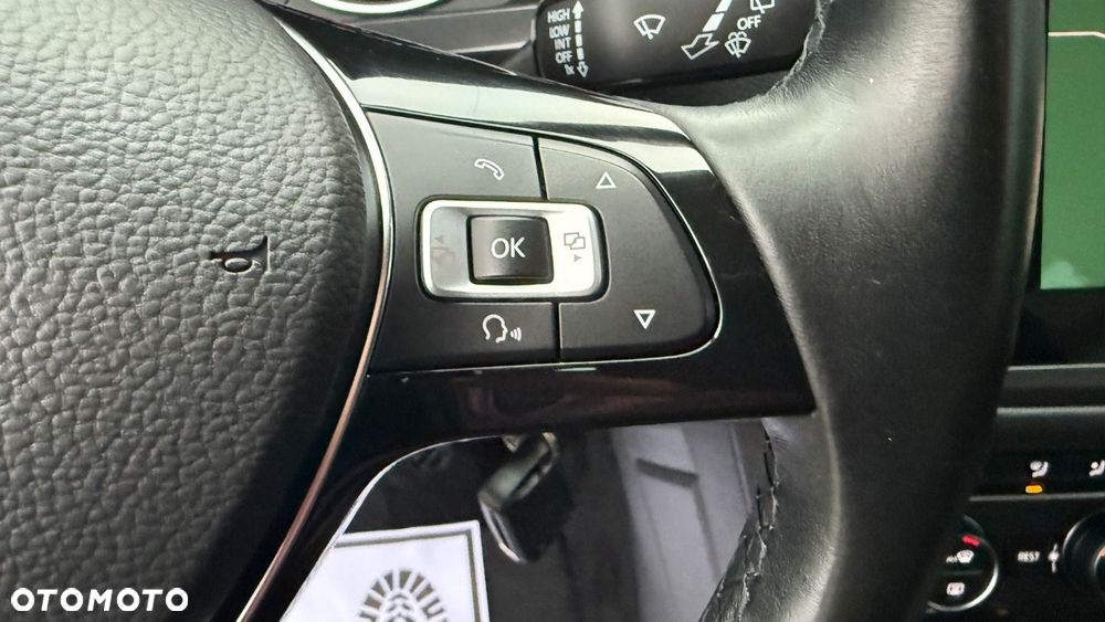 Volkswagen Tiguan - 34