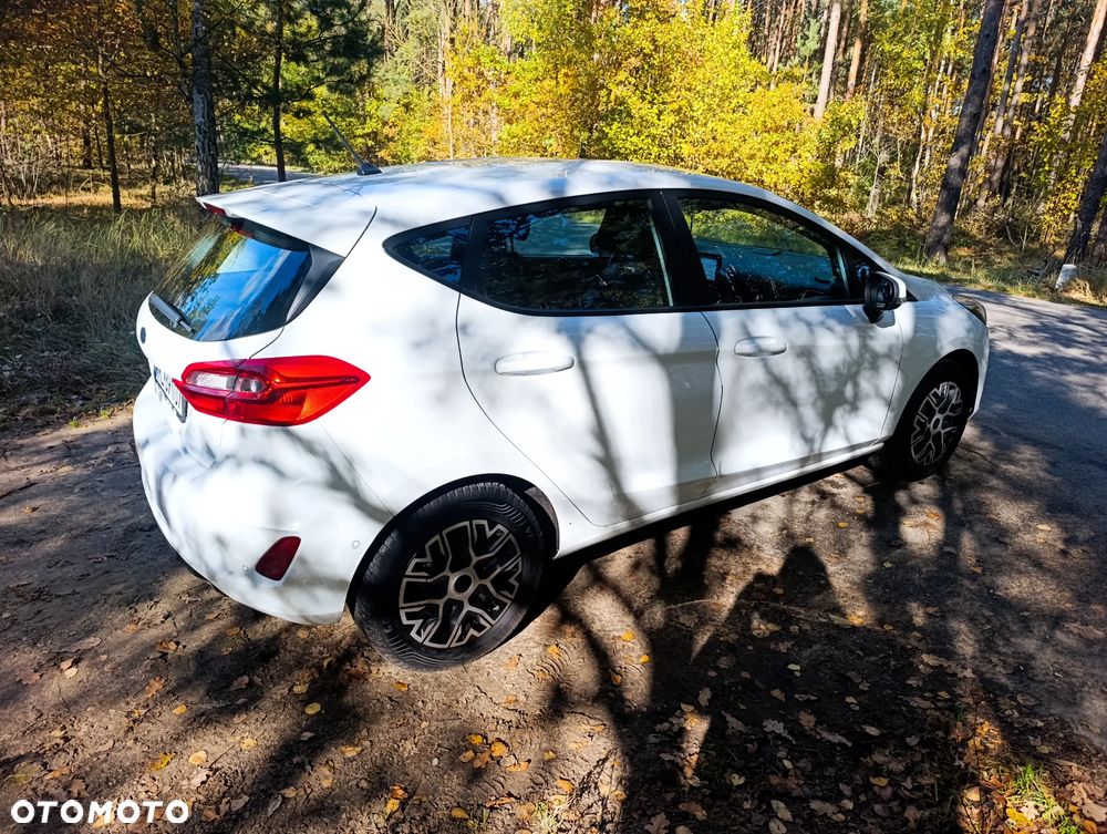 Ford Fiesta 1.5 TDCi Connected - 22
