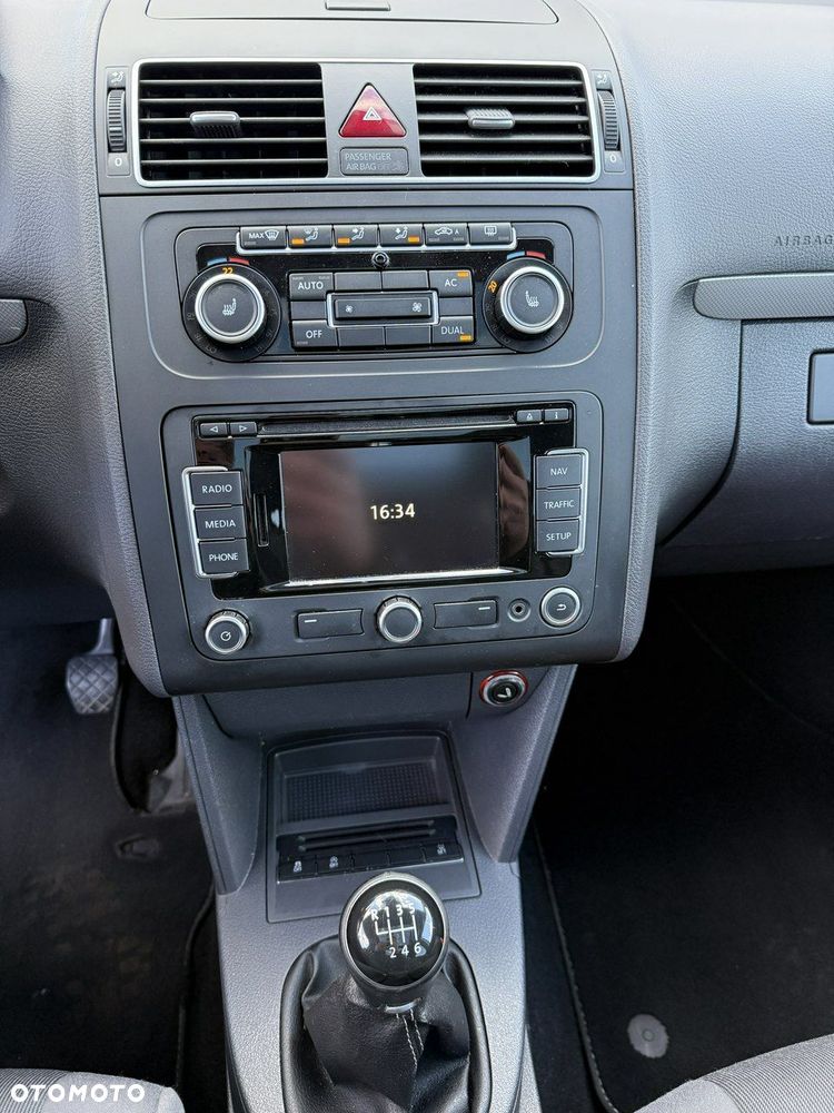 Volkswagen Touran 1.2 TSI BlueMotion Technology Comfortline - 11