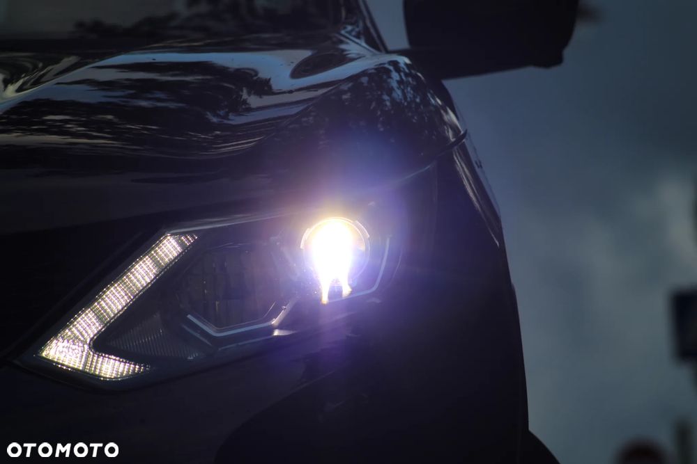 Nissan Qashqai 1.6 DIG-T 360 - 27