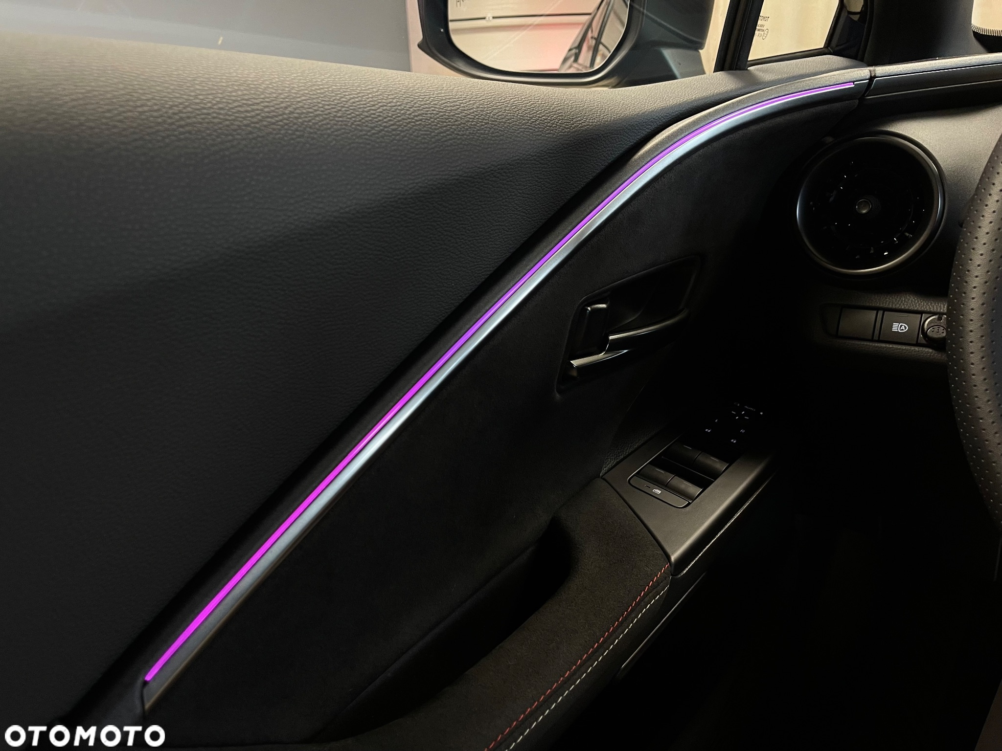 Toyota C-HR - 20