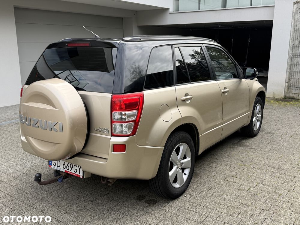Suzuki Grand Vitara 2.0 Comfort - 3