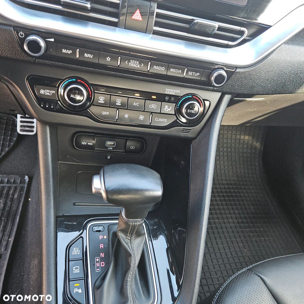 Kia Niro - 18