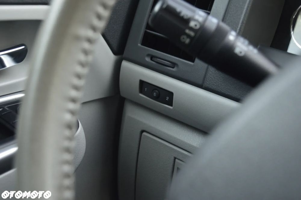 Jeep Cherokee 3.7 Limited - 21