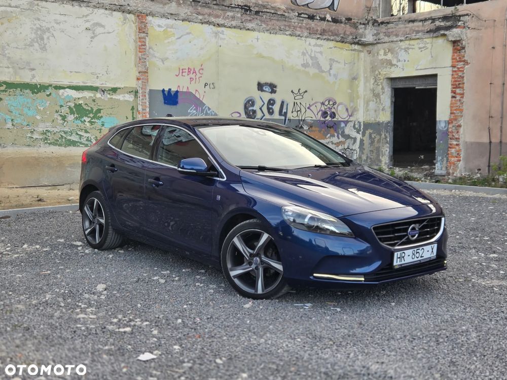 Volvo V40 D2 Ocean Race - 4