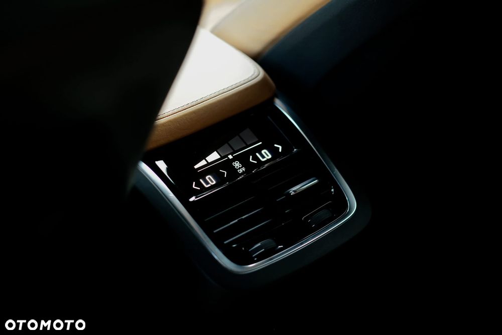 Volvo XC 90 T6 AWD Momentum - 15