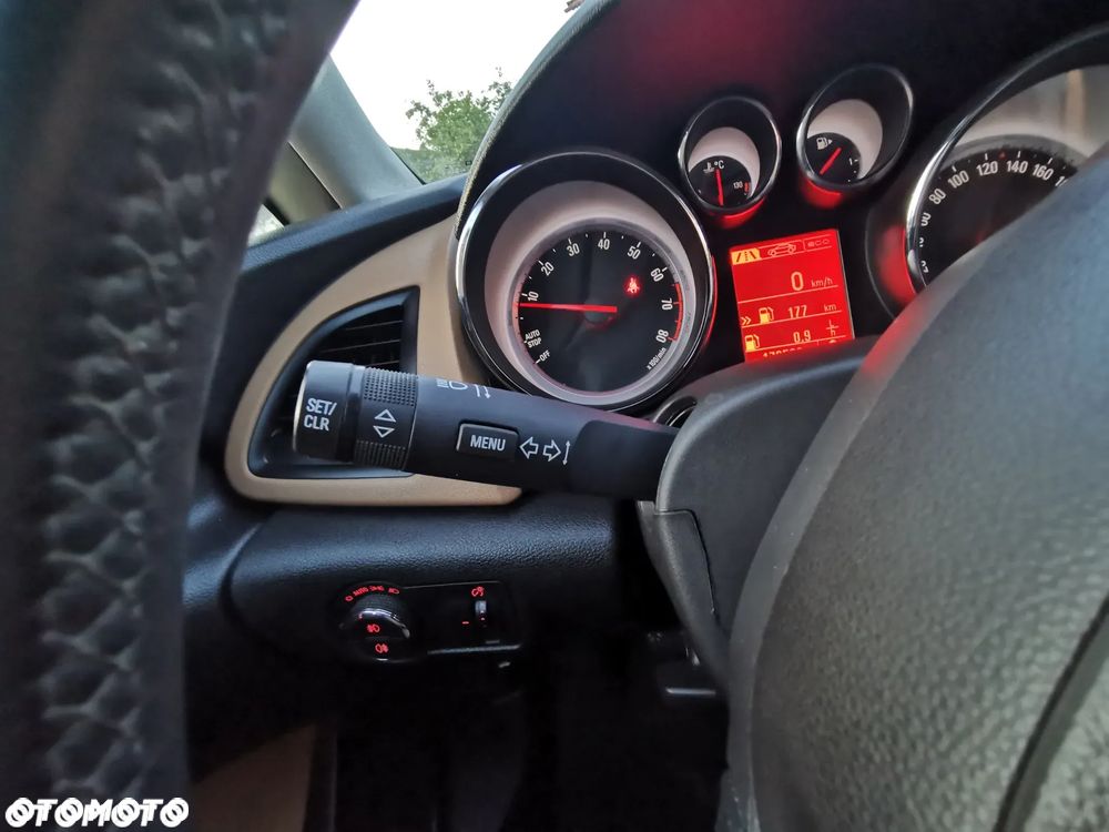 Opel Astra 1.4 T Sport S&S EU6 - 20