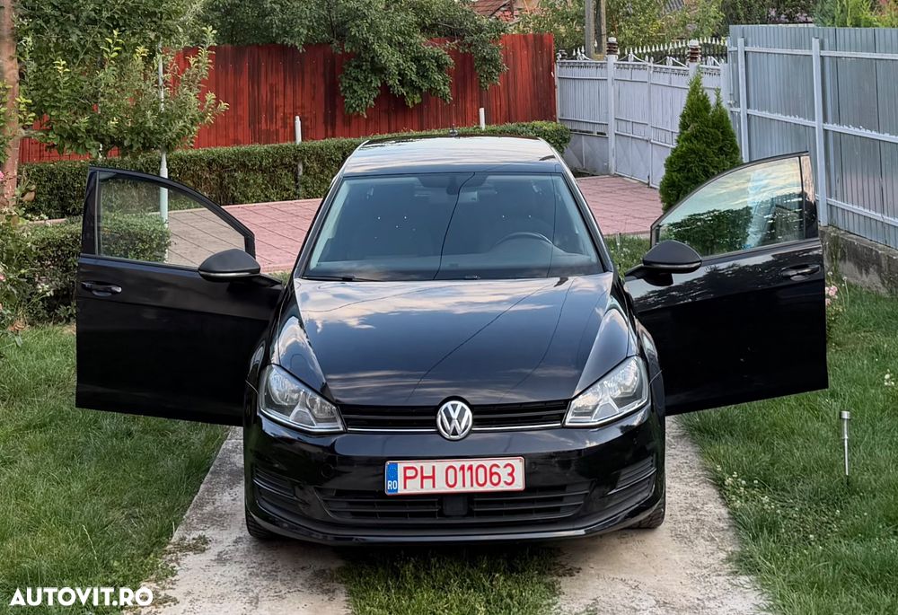 Volkswagen Golf 1.6 TDI DPF Trendline - 4