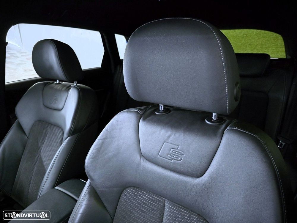 Audi e-tron 55 quattro S line - 21