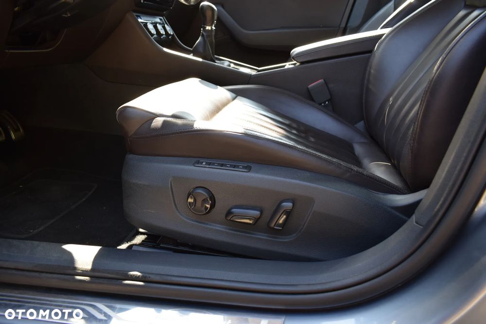 Skoda Superb 2.0 TDI L&K - 11