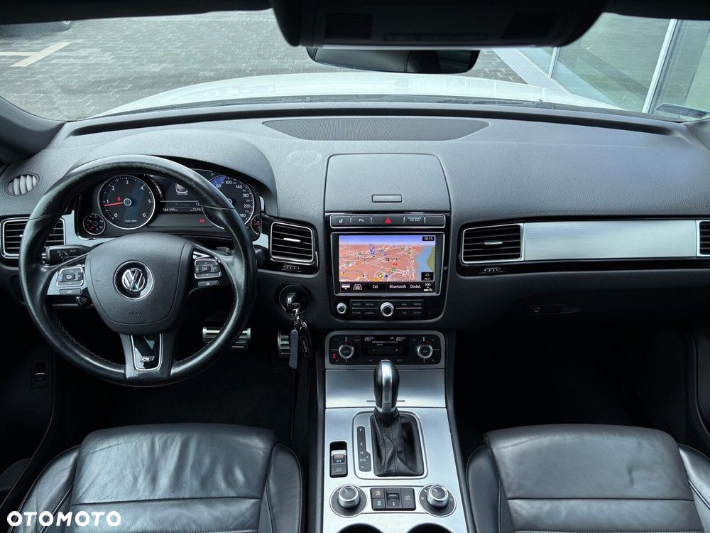 Volkswagen Touareg - 15