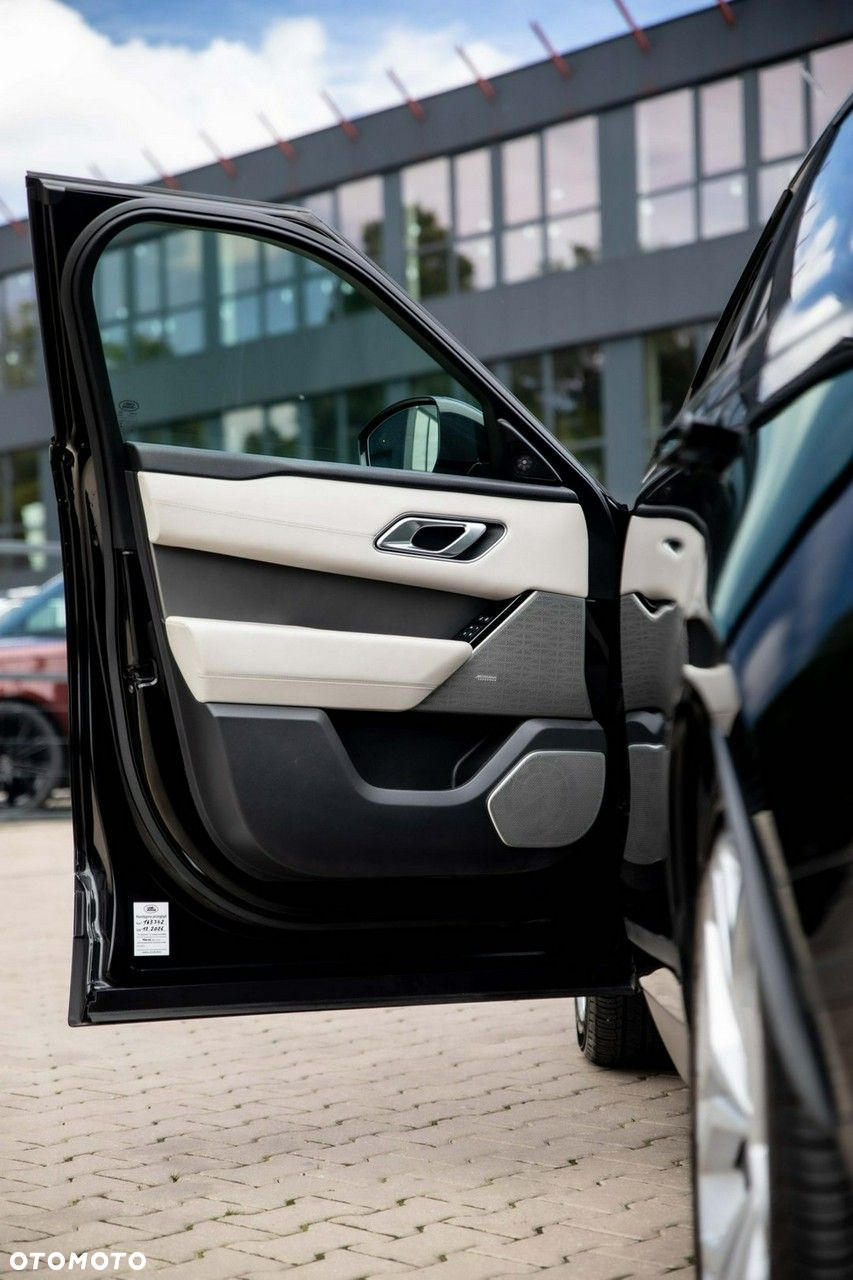 Land Rover Range Rover Velar - 16