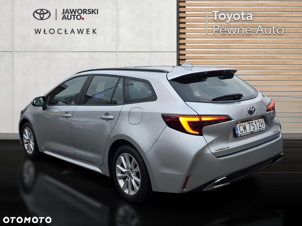Toyota Corolla 1.8 Hybrid Comfort - 3