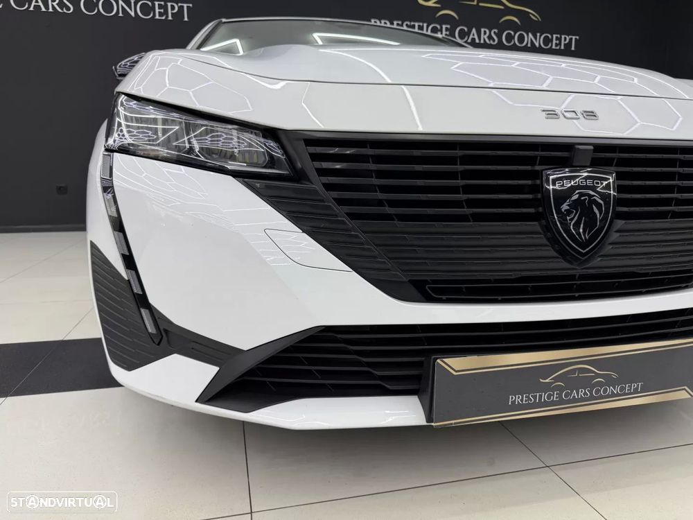 Peugeot 308 BlueHDi 130 EAT8 Active Pack — fotografia 9