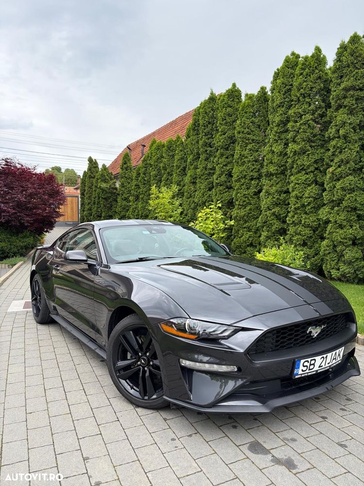 Ford Mustang 2.3 EcoBoost - 1