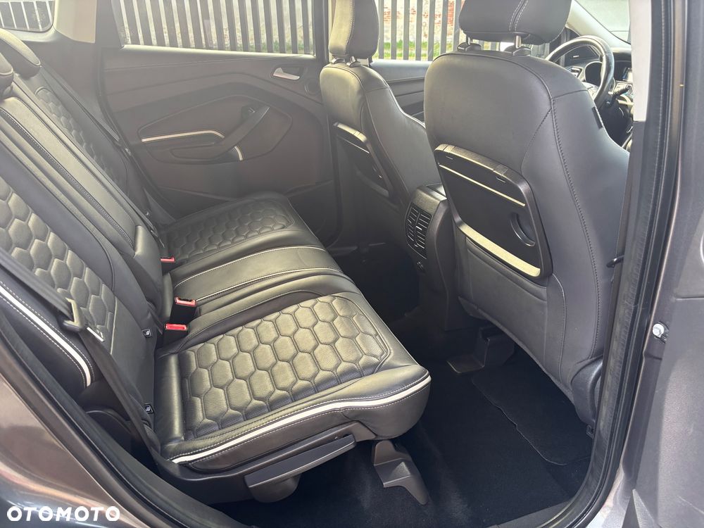 Ford Kuga 2.0 TDCi 4x4 Vignale - 39