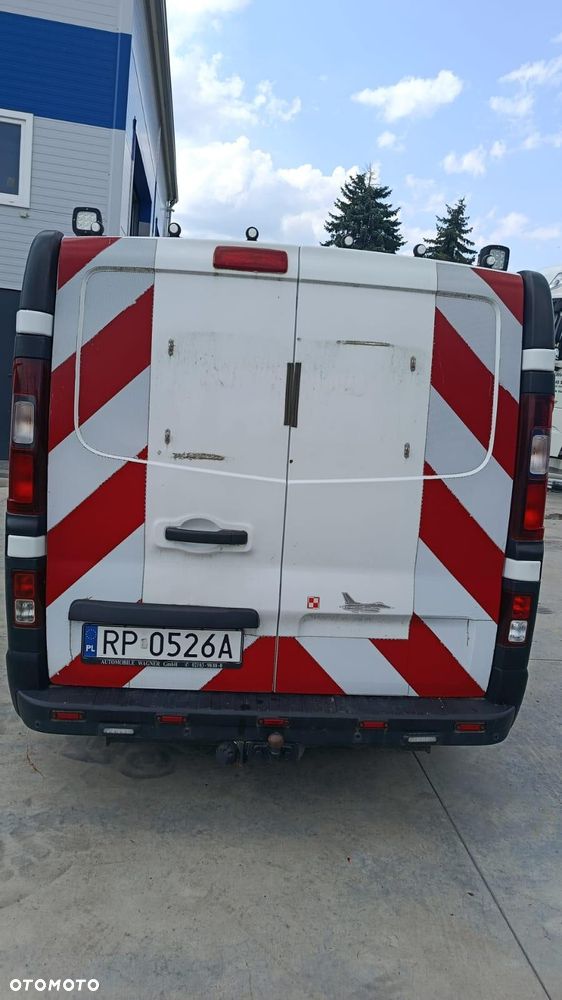 Renault trafic - 3