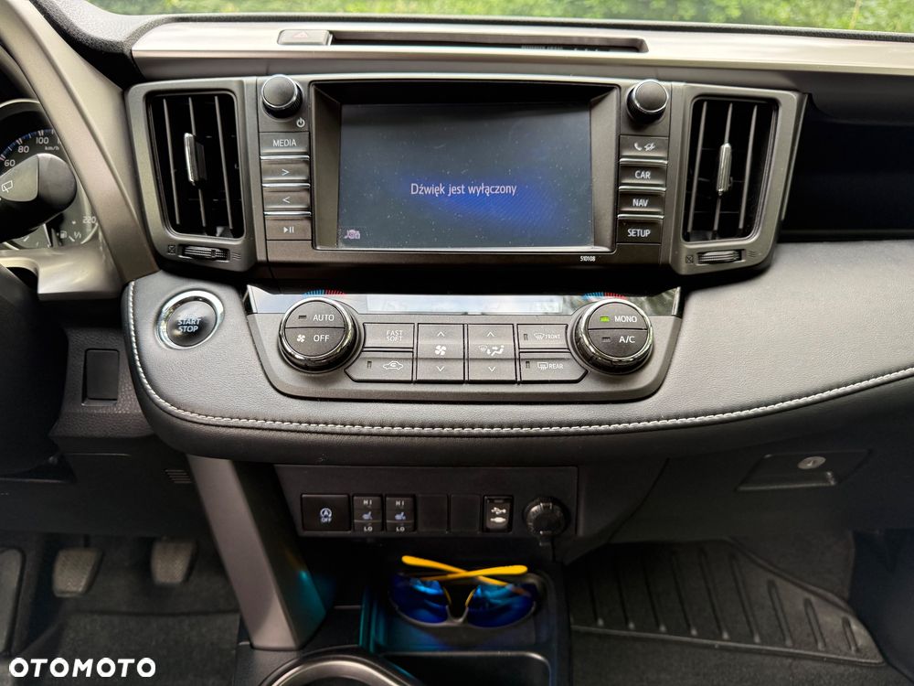 Toyota RAV4 2.0 D-4D 4x2 Start-Stop Comfort - 9