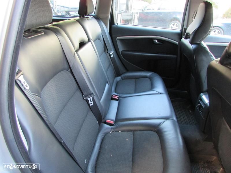 Volvo V70 2.0 D (163cv) de 2011 - Peças Usadas (6004) - 7