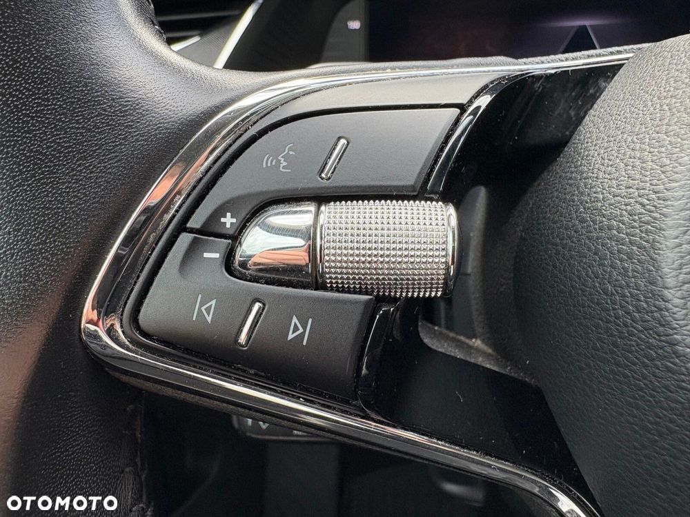 Skoda Octavia 2.0 TDI Style DSG - 22