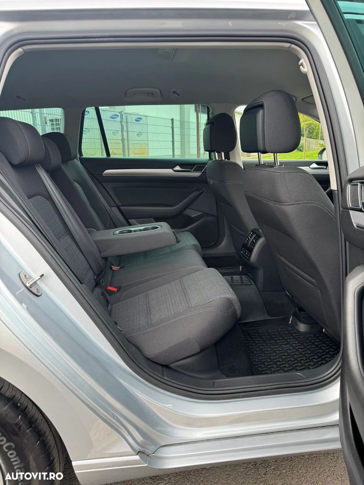 Volkswagen Passat Variant 2.0 TDI DSG Business - 13