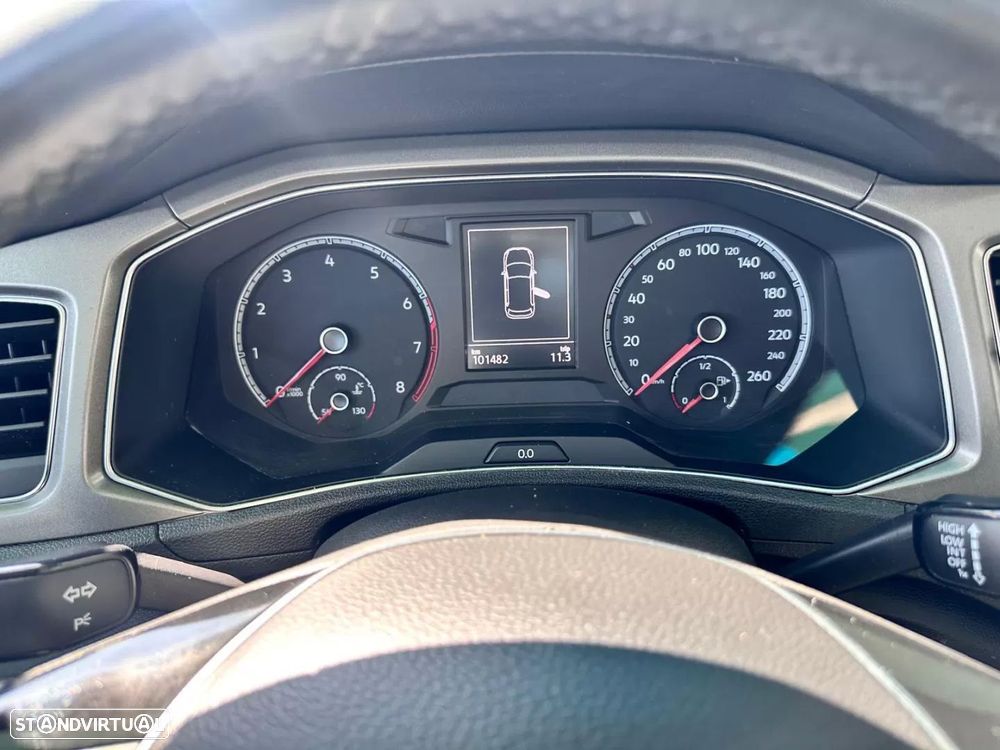 VW T-Roc 1.0 TSI - 10