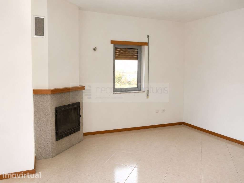 Apartamento T2 para Arrendamento | Real, Braga - Grande imagem: 2/8