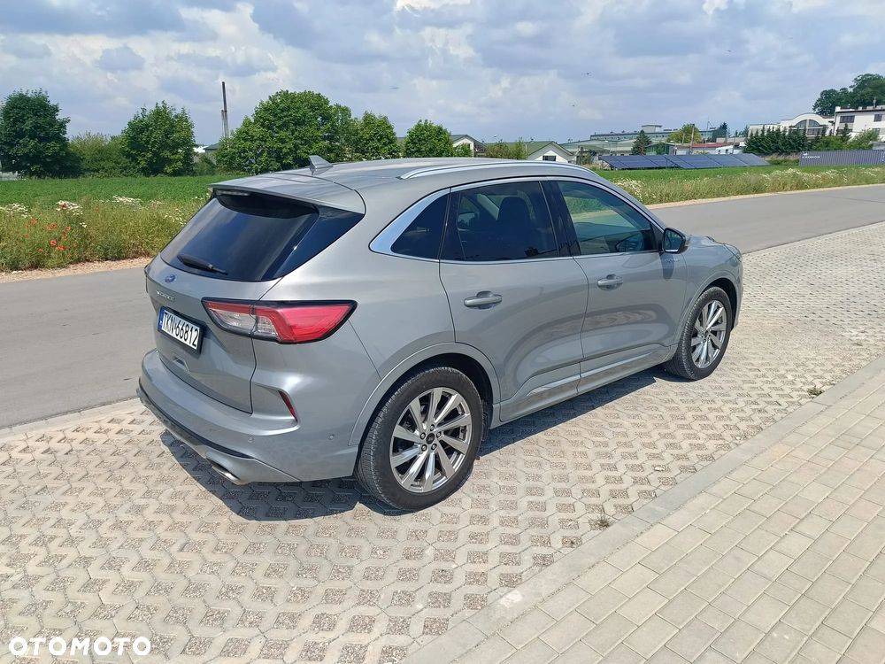 Ford Kuga - 4