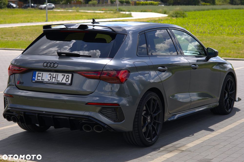 Audi S3 Sportback - 4