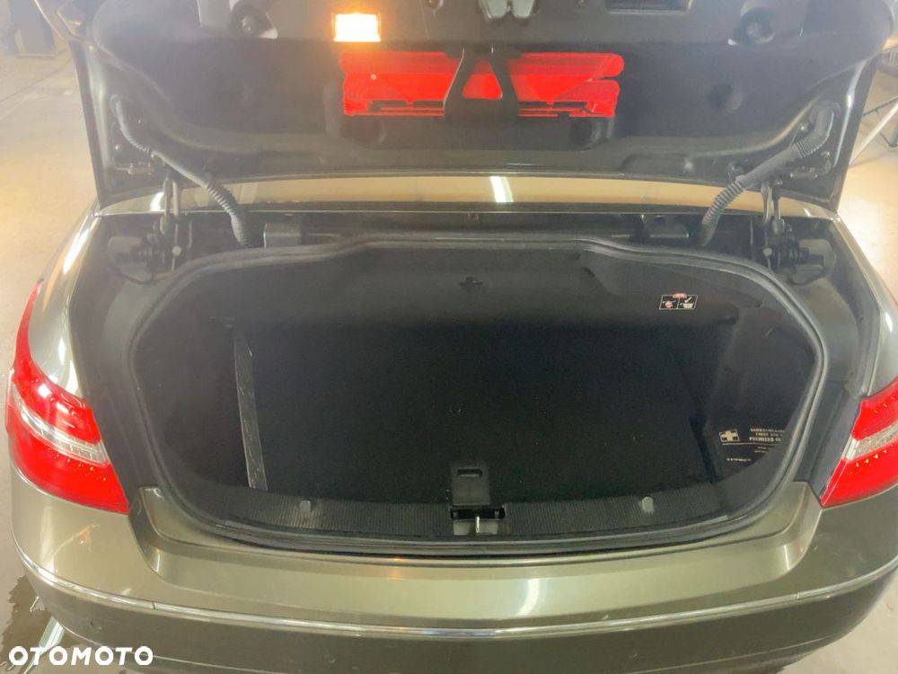 Mercedes-Benz Klasa E - 6