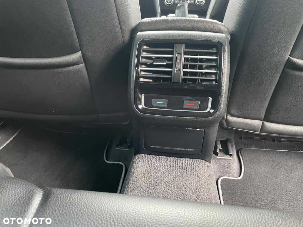 Volkswagen Passat 1.4 TSI ACT (BlueMotion Technology) Comfortline - 25