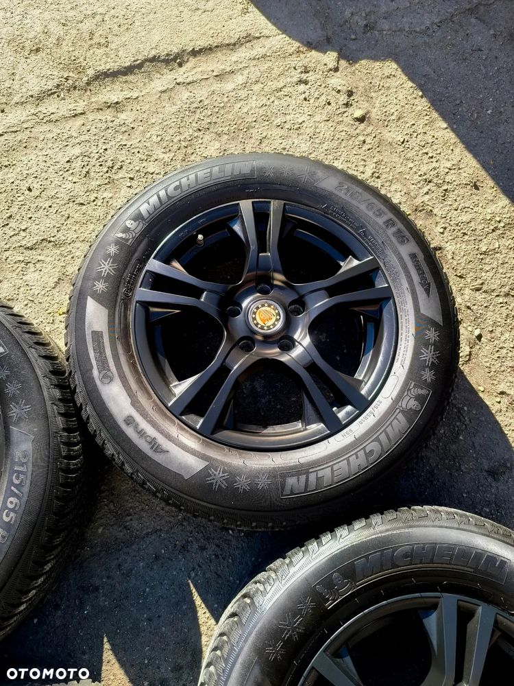 5x114,3 Felgi Aluminiowe Alufelgi 5x114 Koła Zimowe Zima RENAULT KADJAR NISSAN QASHQAI XTRAIL JUKE MITSUBISHI OUTLANDER ASX MAZDA MPV KIA SPORTAGE HYUNDAI IX35 TUCSON SANTA FE TOYOTA RAV4 SUZUKI GRAND VITARA DACIA DUSTER HONDA CRV CITROEN C4 AIRCROSS 7mm Legnica ALU-RAD Czarne 215/65 - 7