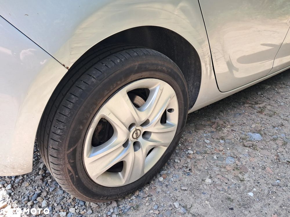 Opel Astra 2.0 CDTI DPF Automatik Cosmo - 13