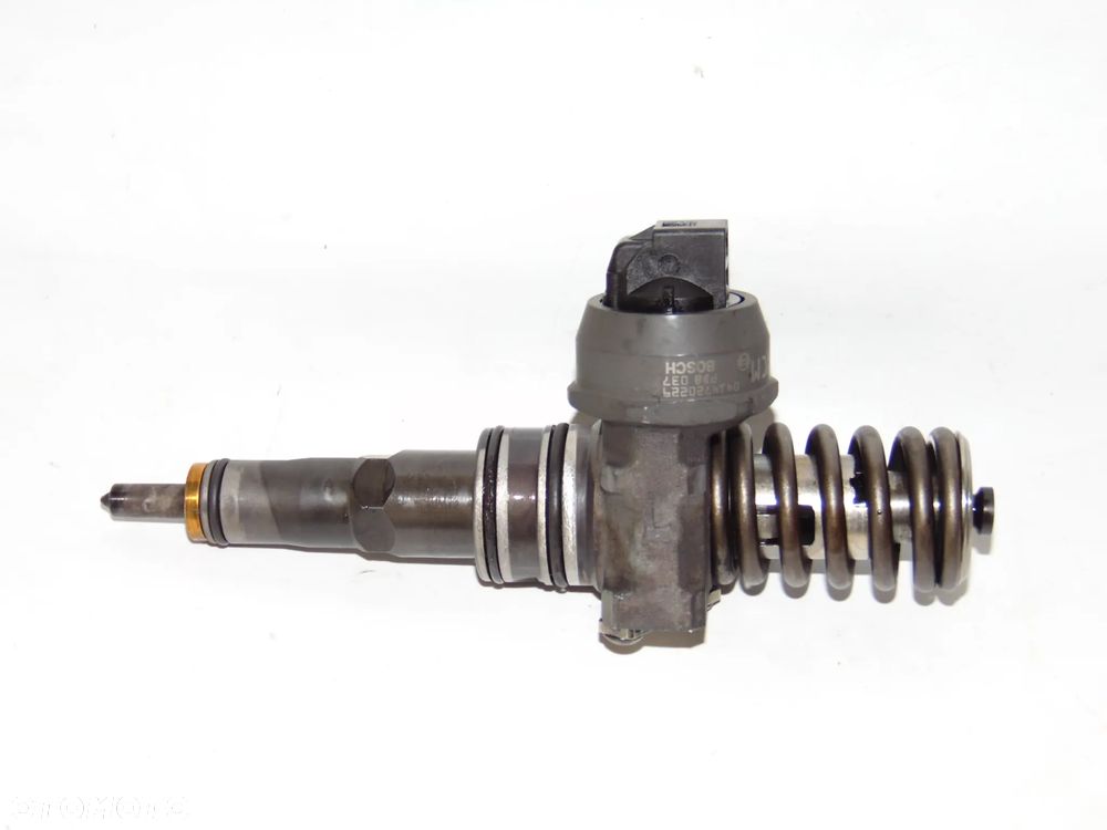 Wtrysk wtryskiwacz pompowtryskiwacz paliwa 038130073BJ Skoda Octavia Superb 2 II A4 B7 A6 C6 VW Volkswagen Golf 5 V Touran Passat B6 Sharan Seat Alhambra diesel 2.0 TDI - 3