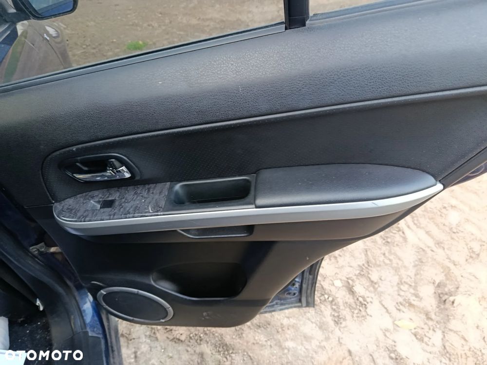 Komplet siedzeń skórzanych fotele boczki kanapa Suzuki Grand Vitara 2 - 9