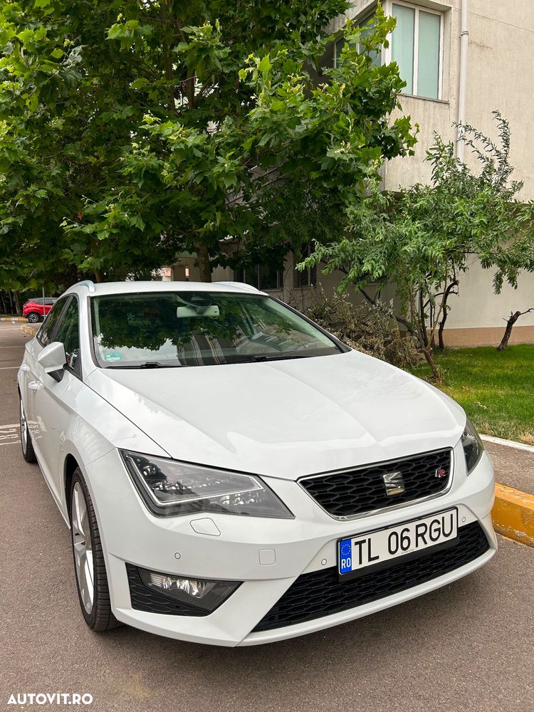 Seat Leon 2.0 TDI DSG7 FR - 2