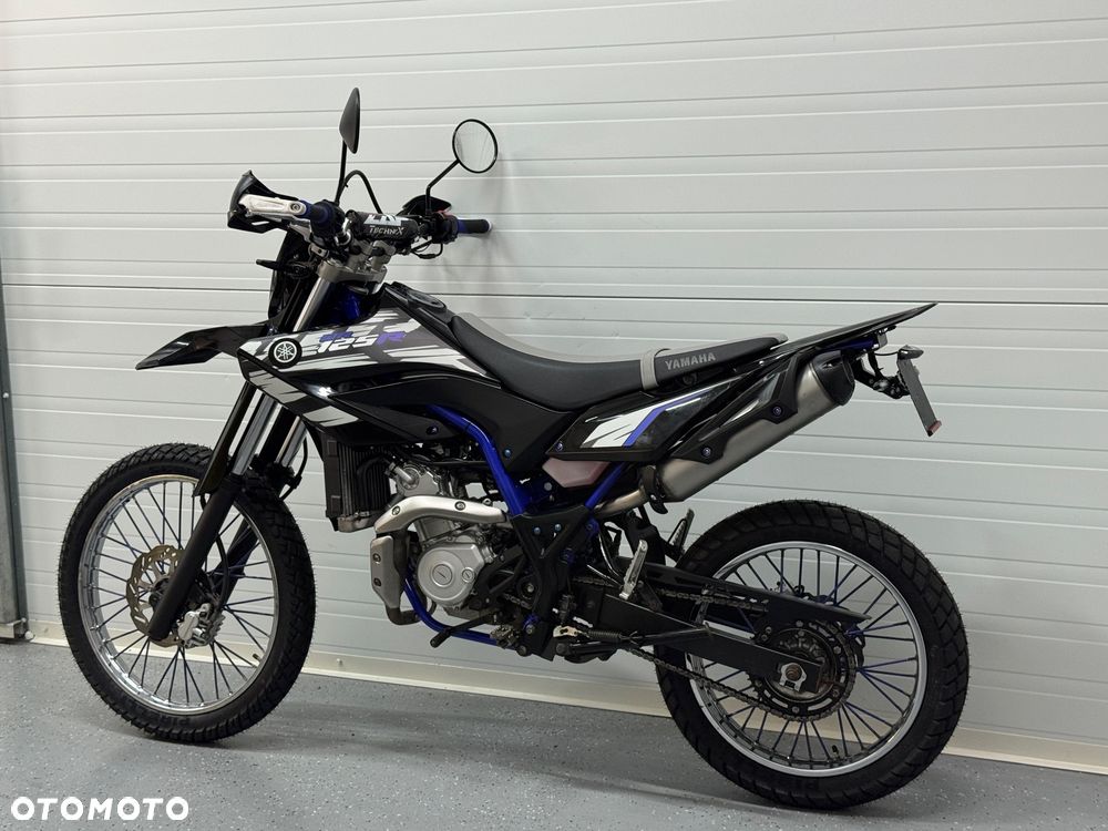 Yamaha WR - 19