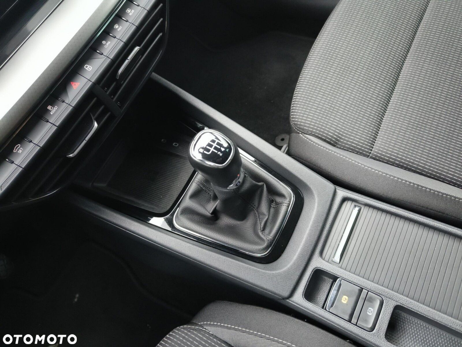 Skoda Octavia 1.5 TSI ACT Ambition - 15