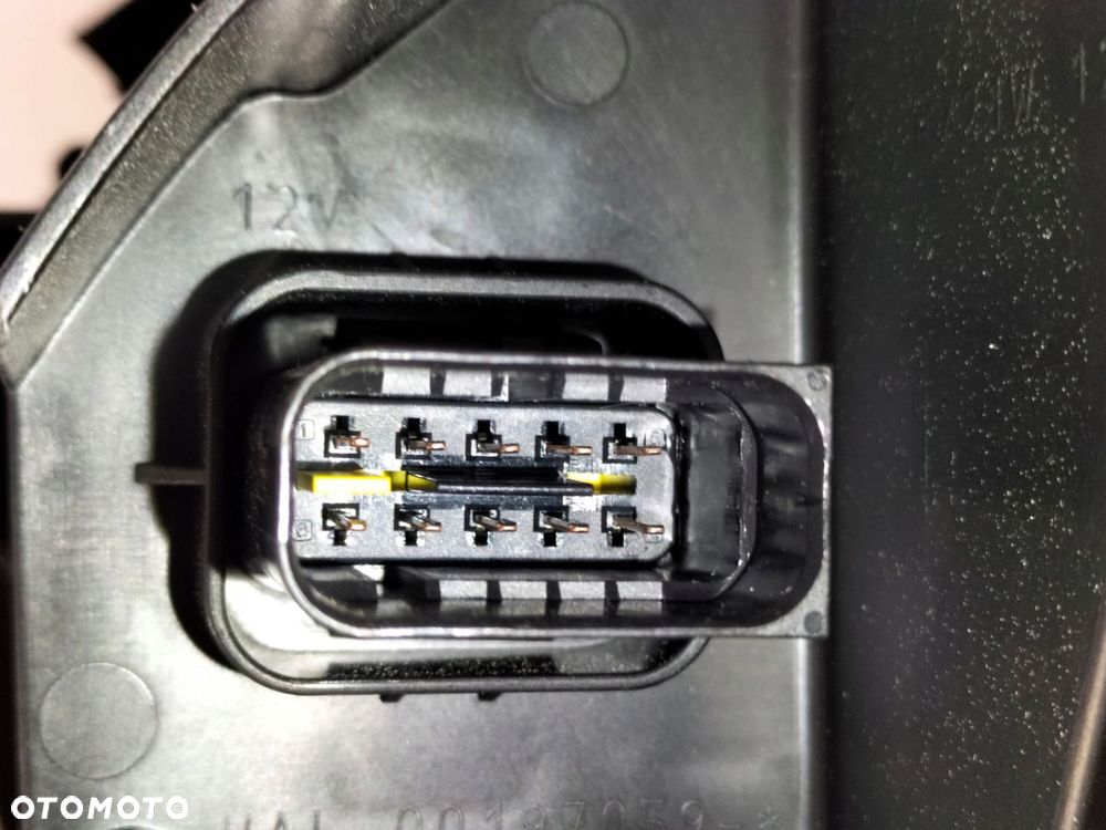 lampa przednia reflektor prawa citroen jumpy iii 16- zafira d 19- vivaro c - 6