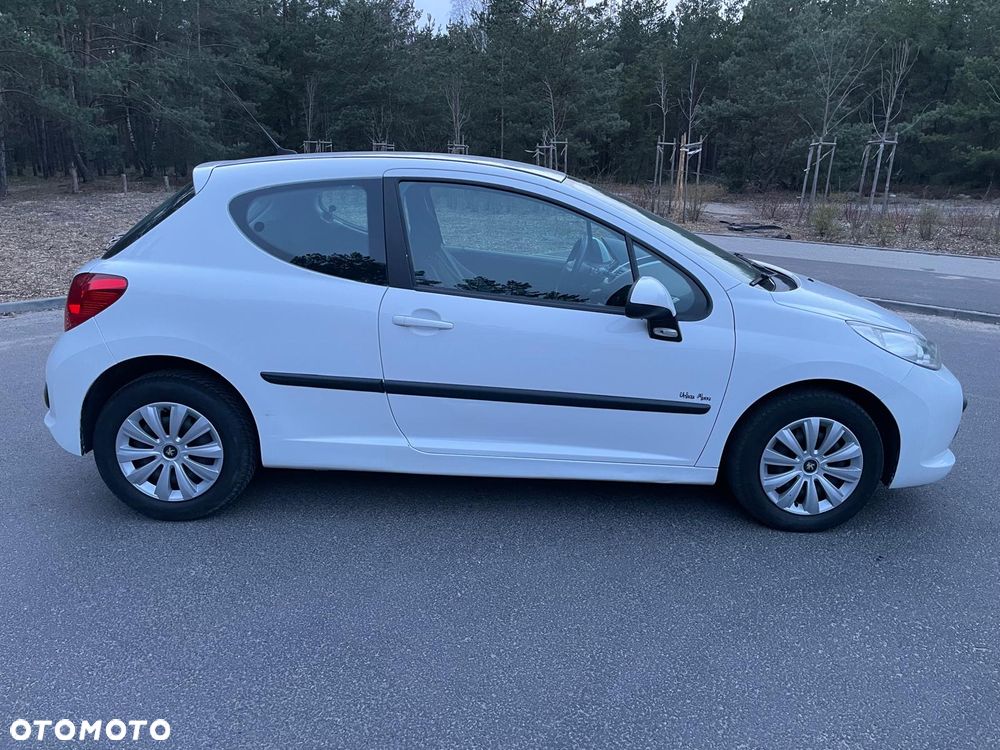 Peugeot 207 95 VTi Urban Move - 8