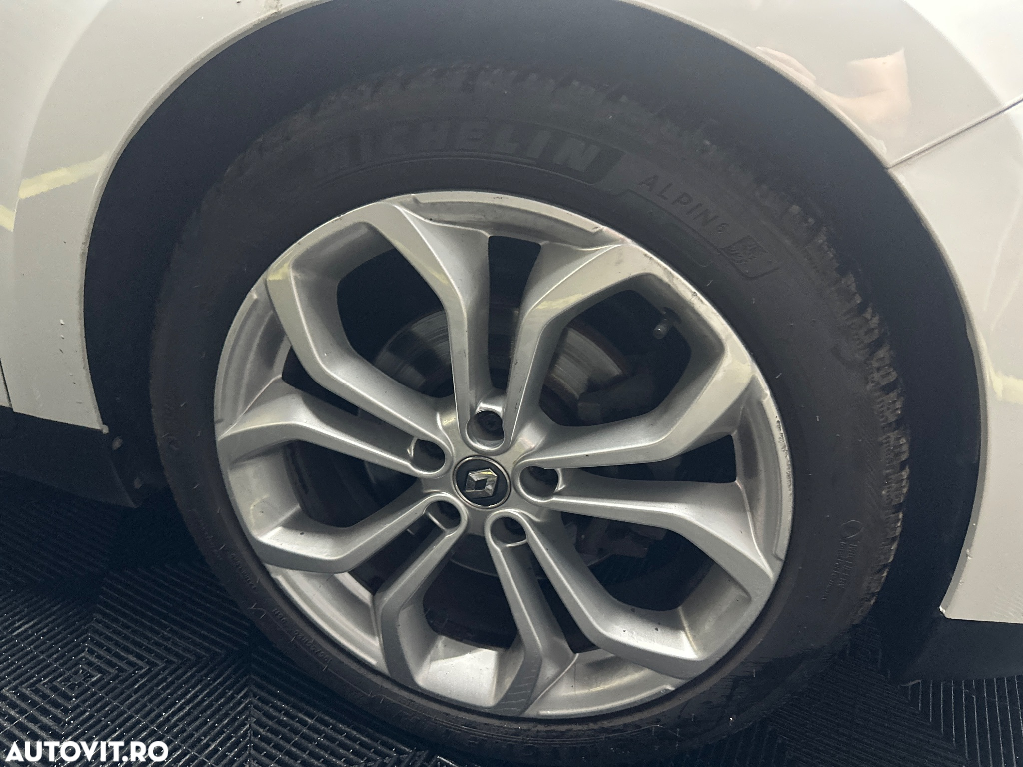 Renault Scenic - 18