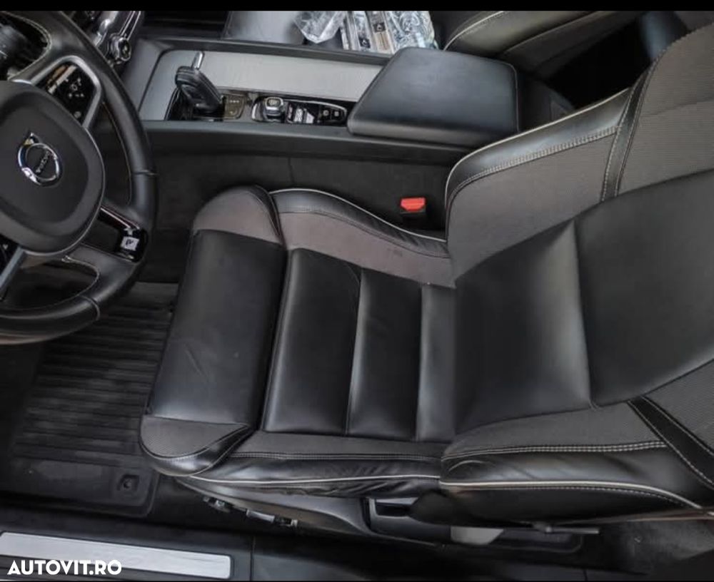 Volvo XC 60 B4 MHEV AWD R-Design - 9