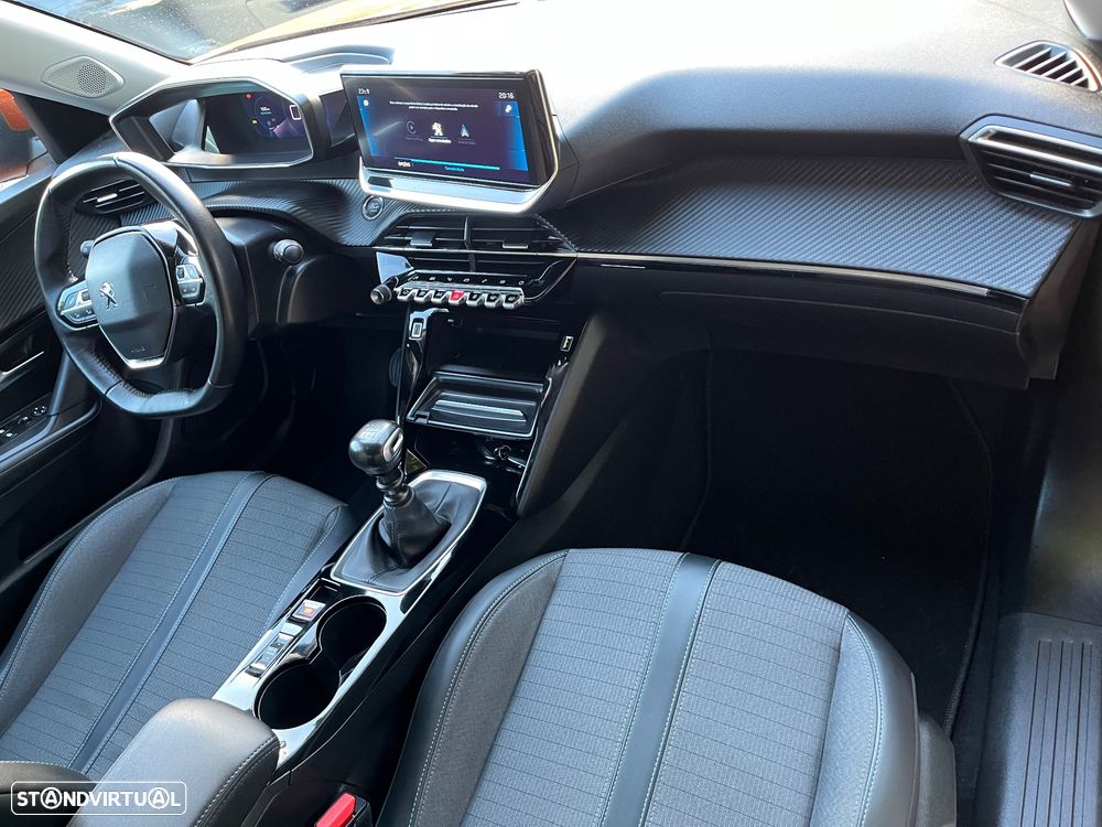 Peugeot 2008 PureTech 100 Allure - 30